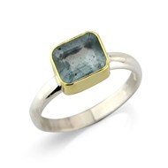 RECTANGULAR  AQUAMARINE SILVER RING SET IN 18CT GOLD
